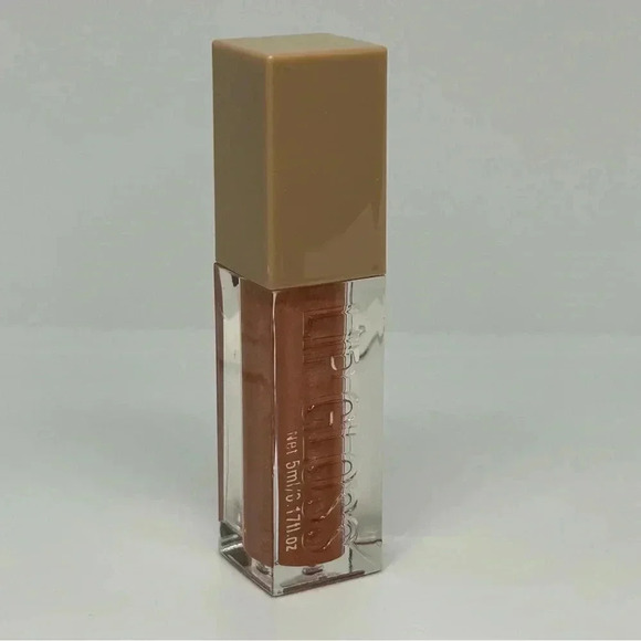 Hello Kiss - Moisturizing and Plumping Ultra Glossy Lip Gloss in Color Topaz - Picture 2 of 6